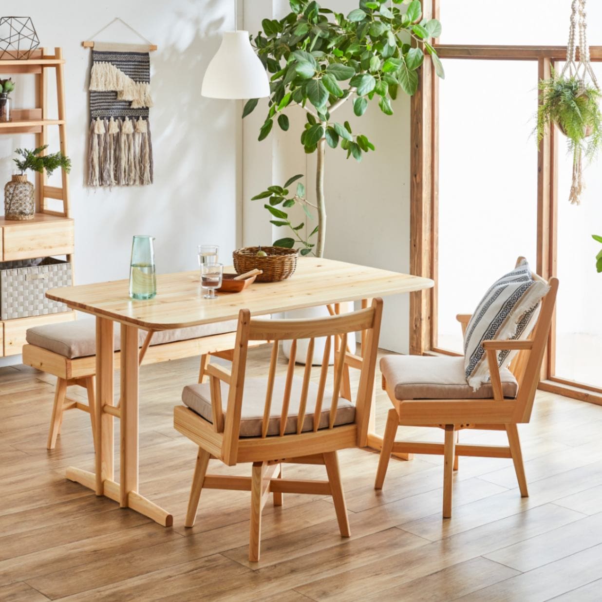 4人掛けダイニングセット