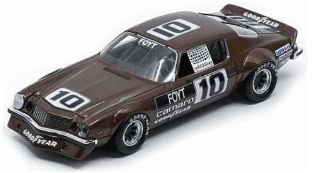自動車 Monogram Pro Stock Camaro 1/24 スパーク 1/43 シボレー