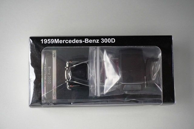 新品 Seeker 1/64 メルセデス ベンツ コンバーチブル Benz 300D