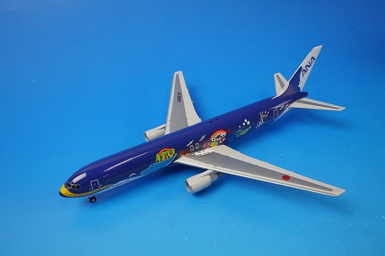 全日空商事 1/200 ANA B767-300 マリンジャンボJr.くじら JA8579