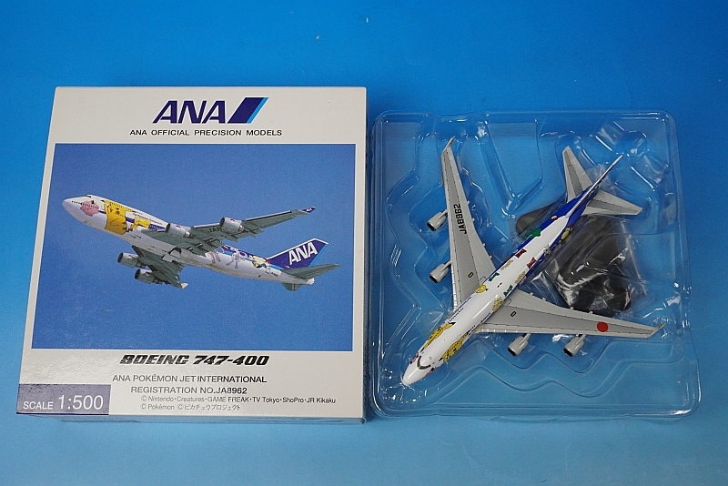 新品 1/200全日空商事B747-400ANAポケモンジェットお花ジャンボ 新品 1