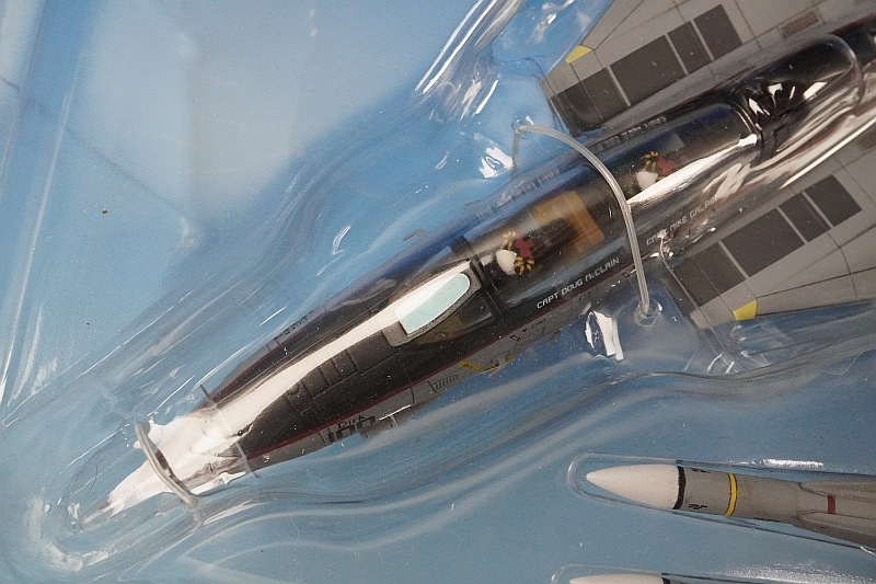 1/72 F-14A トムキャット VF-154 アメリカ海軍 ブラックナイツ [85037