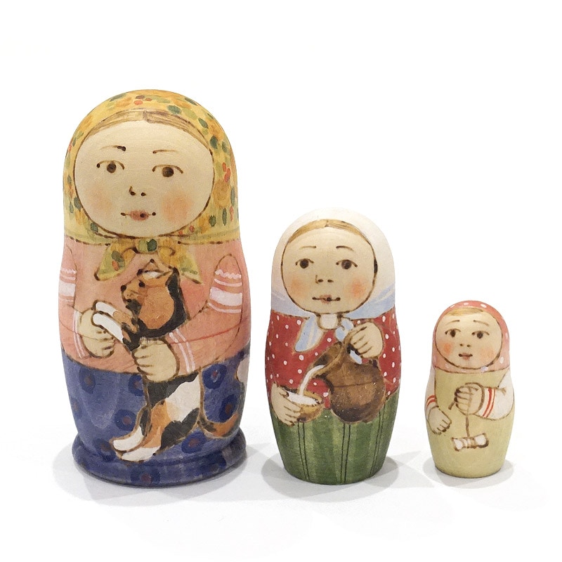ロシア雑貨☆木製小物入れジュエリーBoxオリガ作 マトリョーシカ