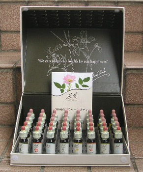 特製フラワーボックス バッチフラワー40本セット | バッチフラワー