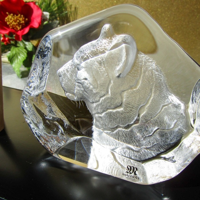 マッツジョナサン 干支 若虎 クリア | 北一硝子 まごころお届け便