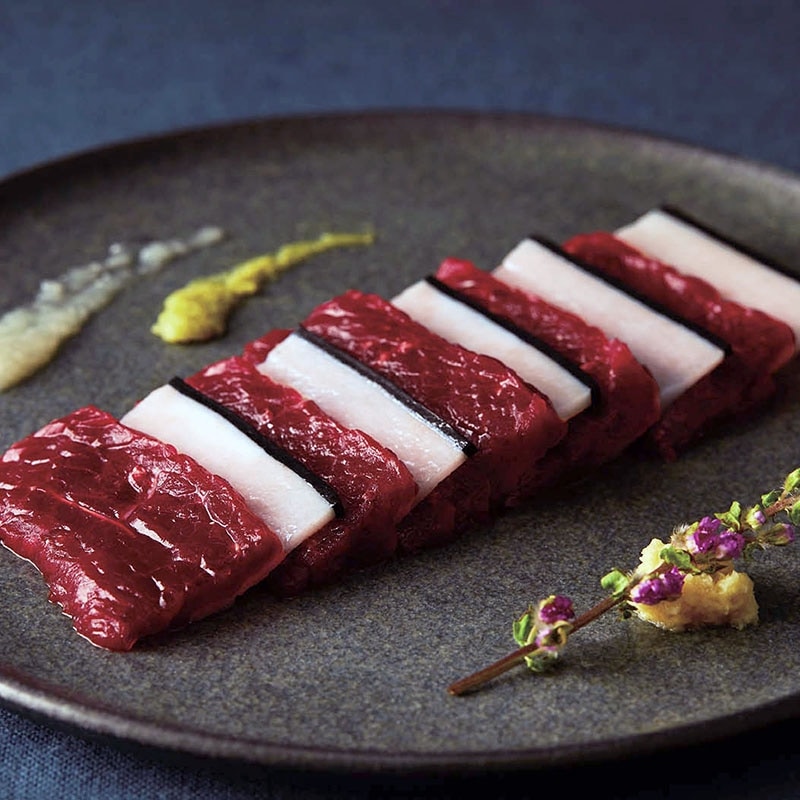 赤身刺身ブロック 100g×5 | 商品一覧 | 日新丸くじらの鯨肉｜水産都市