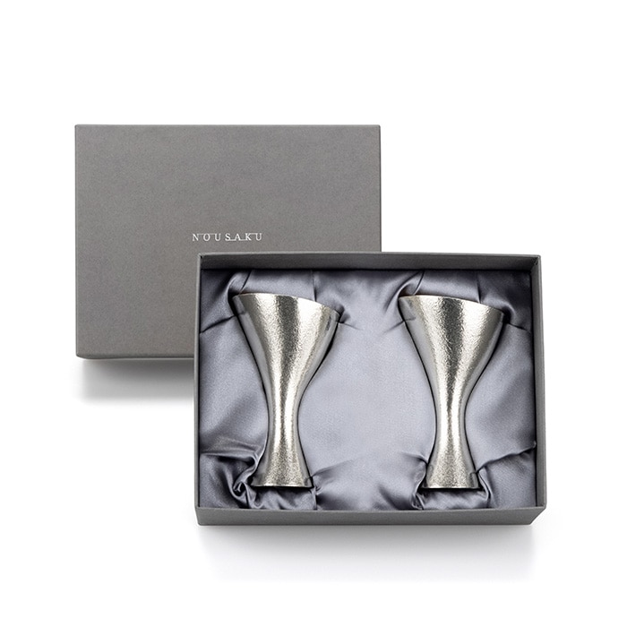 破損した銀製ワイングラスSV950 純銀95% 破損した銀製ワイングラス