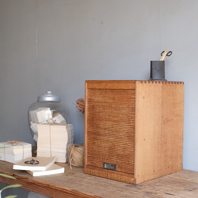 蛇腹扉の書類ケース | 古家具,引き出し類 | R-select