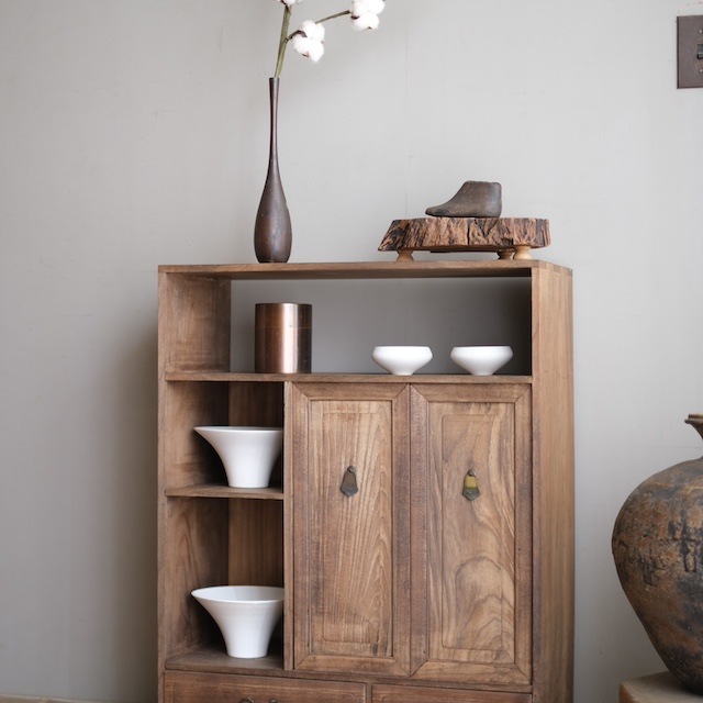 キャビネット けんどん扉 ｜古家具,棚類｜古家具・アンティーク家具 R