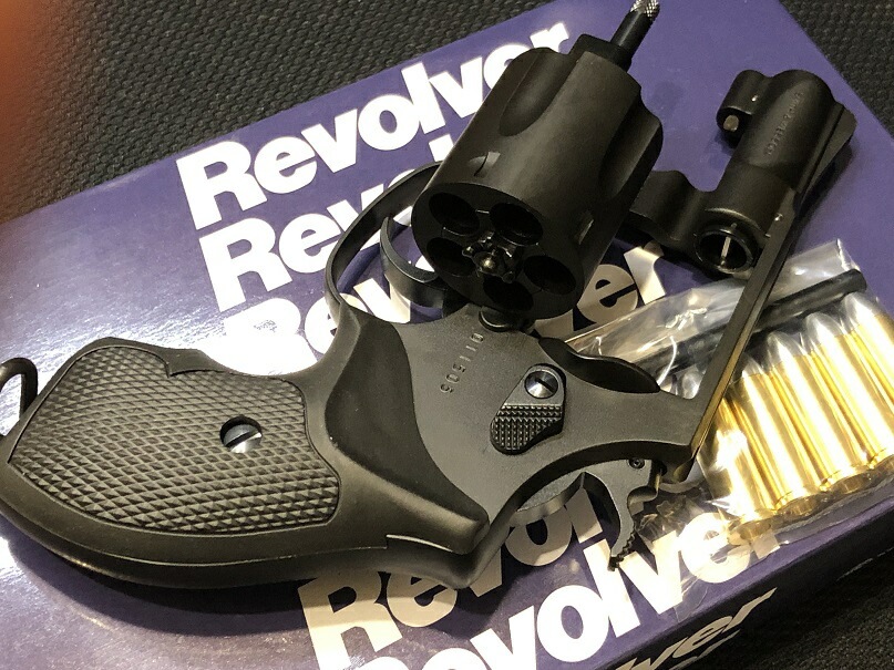 タナカ 発火式モデルガン S&W M37 J-Police Ver.2 2インチ HW 本体