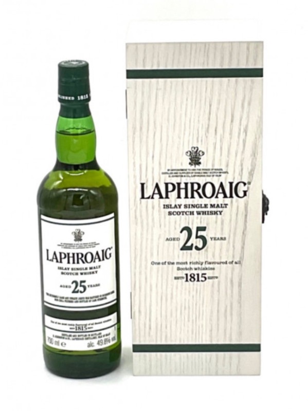 ラフロイグCairdeas 2025 グリーンブーツ型ケースセット