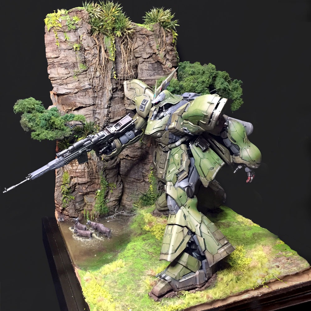 巨人の森（サザビー陸戦改修機） ：ヒロセヒロシ 塗装済完成品 1/100