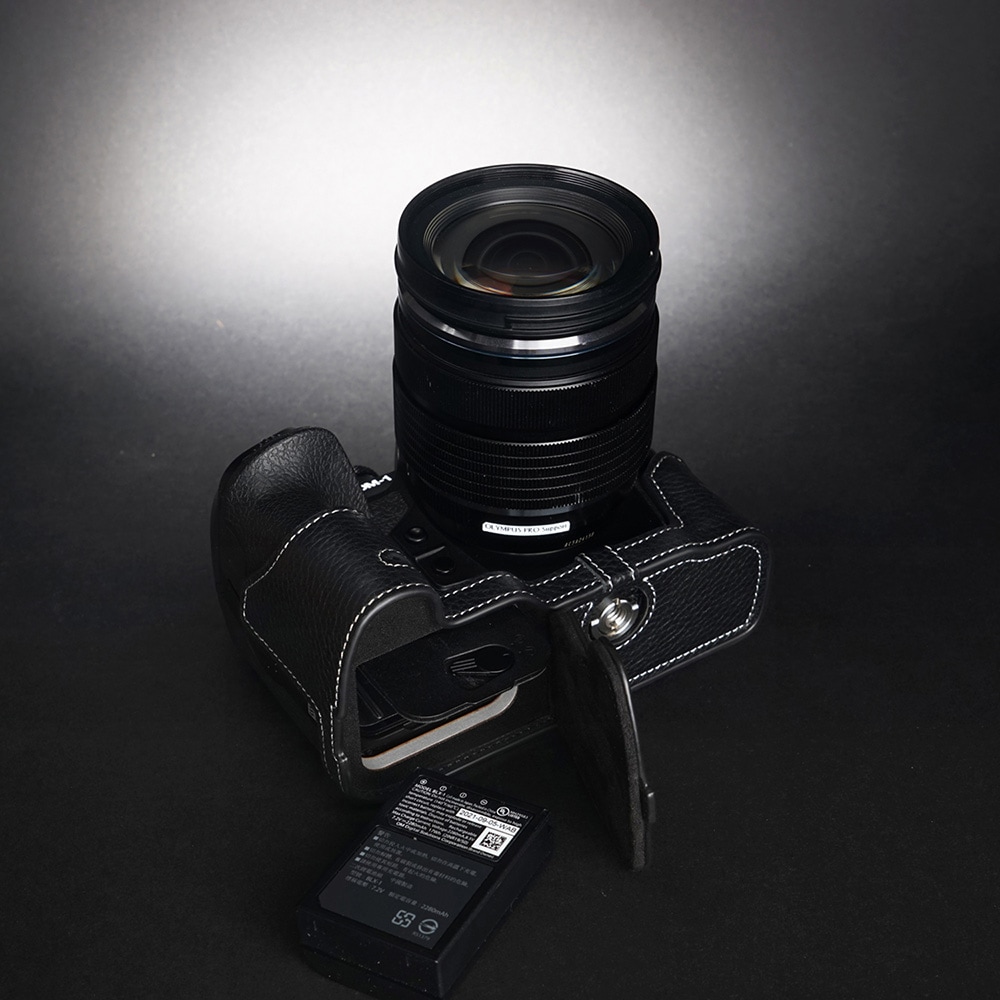 ☆完全動作＆美品☆OLYMPUS OM-1N アルミケース ＃469 Amazon