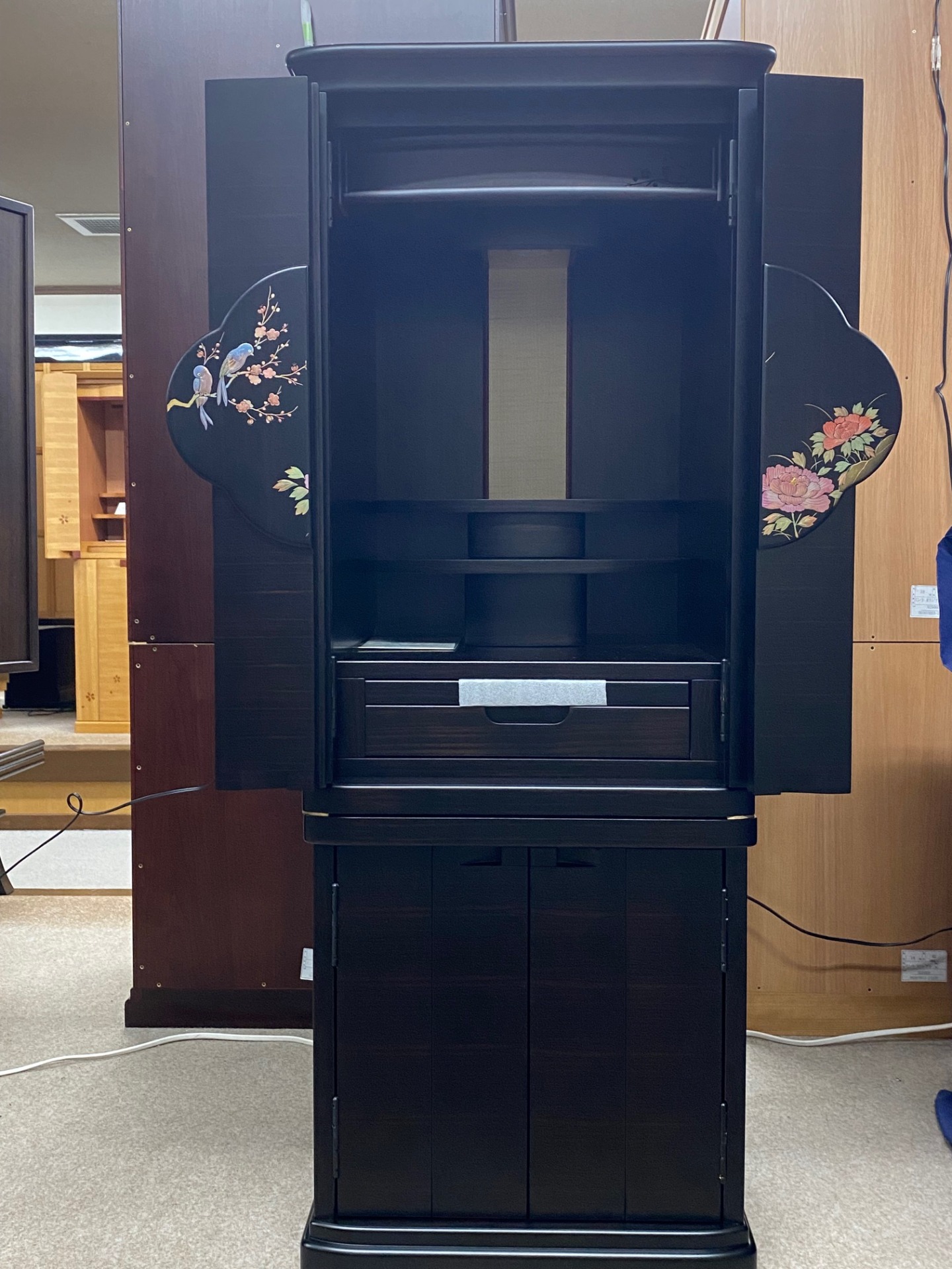 DXまるやま】現代型 上置14号 黒檀｜現代型お仏壇｜【公式通販】株式