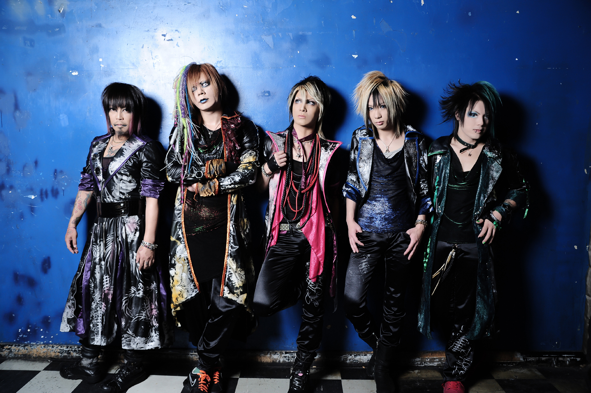 MASATOさん(UCHUSENTAI:NOIZ/宇宙戦隊NOIZ) チェキ② mqdefault.jpg