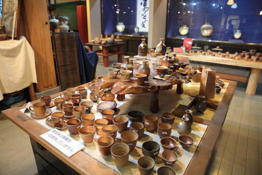 アート×津軽烏城焼×田んぼアート｜また旅くらぶ：地域限定”あおもり”ご