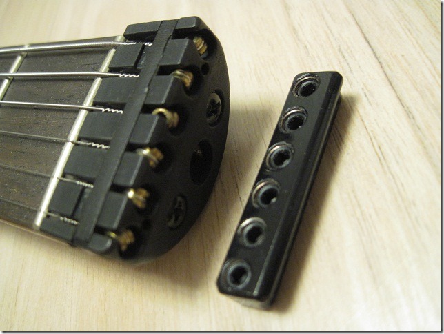 Steinberger Spiritの弦交換 – ダブルボール・ストリングとストリング