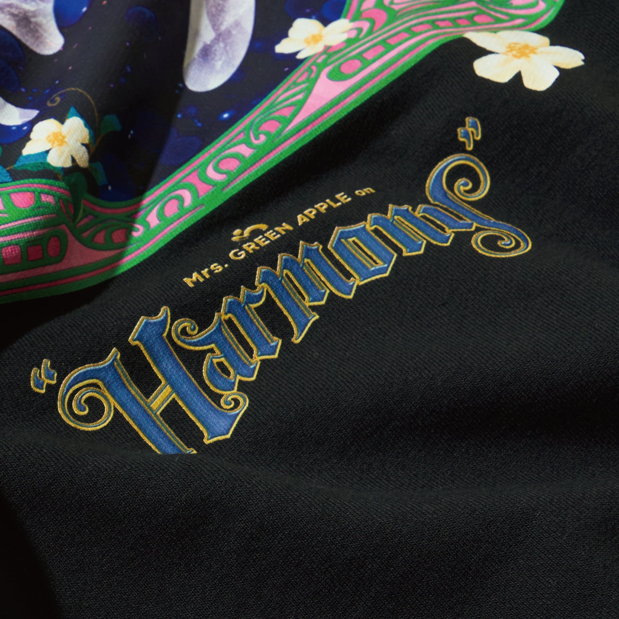 MGA on “Harmony” Hoodie / Black – Mrs. GREEN APPLE OFFICIAL STORE
