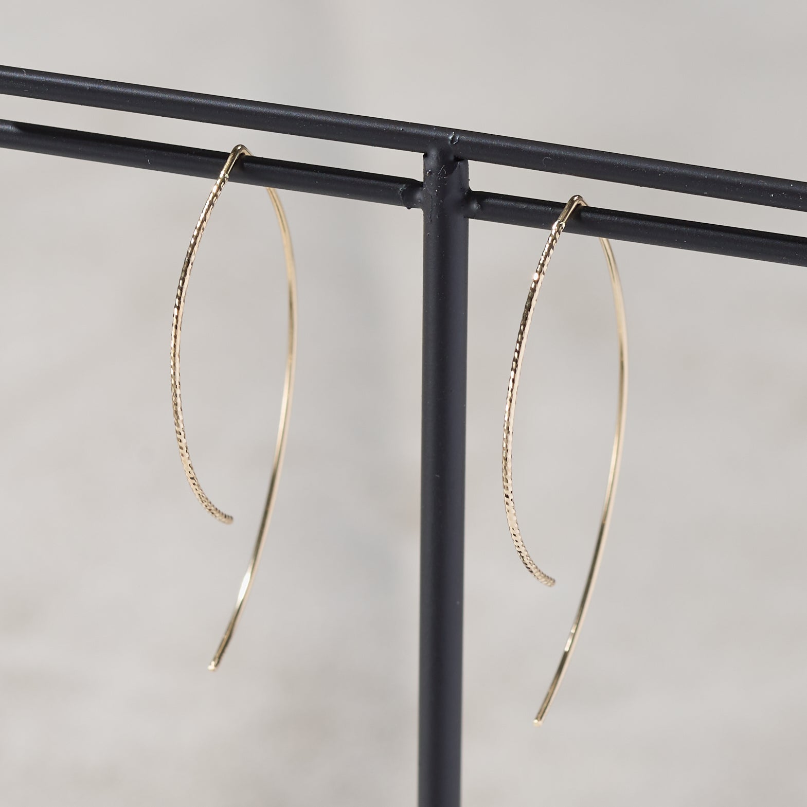 K18 フックピアス- me.（エムイードット）