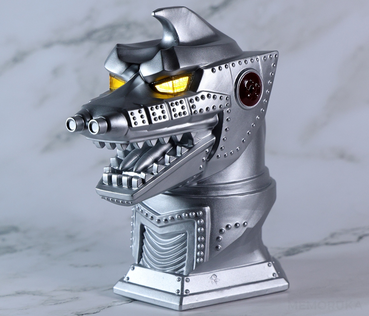 メカゴジラの逆襲】メカゴジラルームライト レビュー | メモルカ