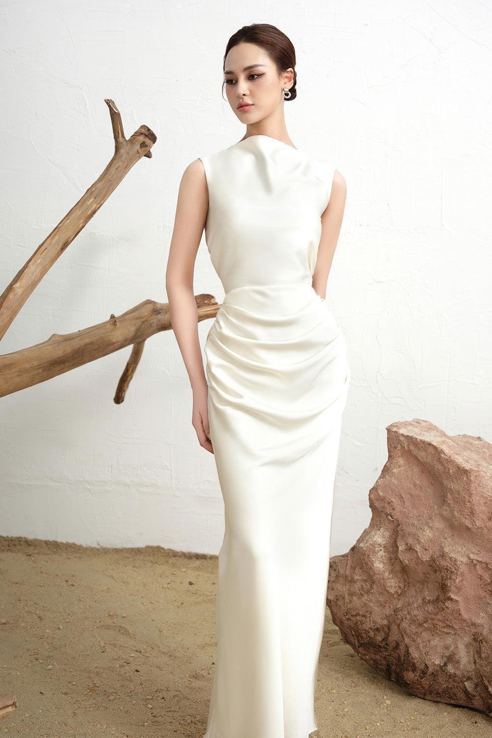 Elegance in White: Discover Our Stunning Wedding Dress Collection