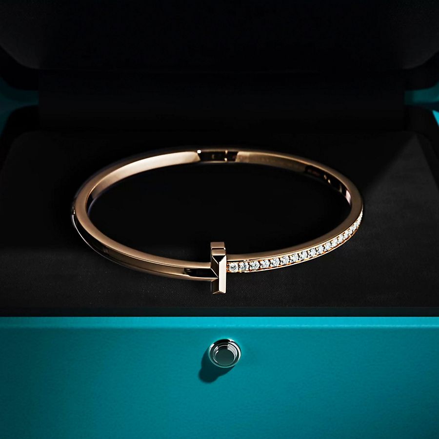ティファニー Tのジュエリー | Tiffany & Co.