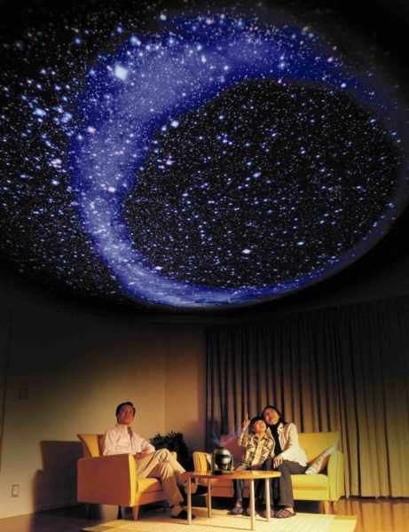 12万個の星を再現」家庭用プラネタリウムの最高級モデル：セガトイズ
