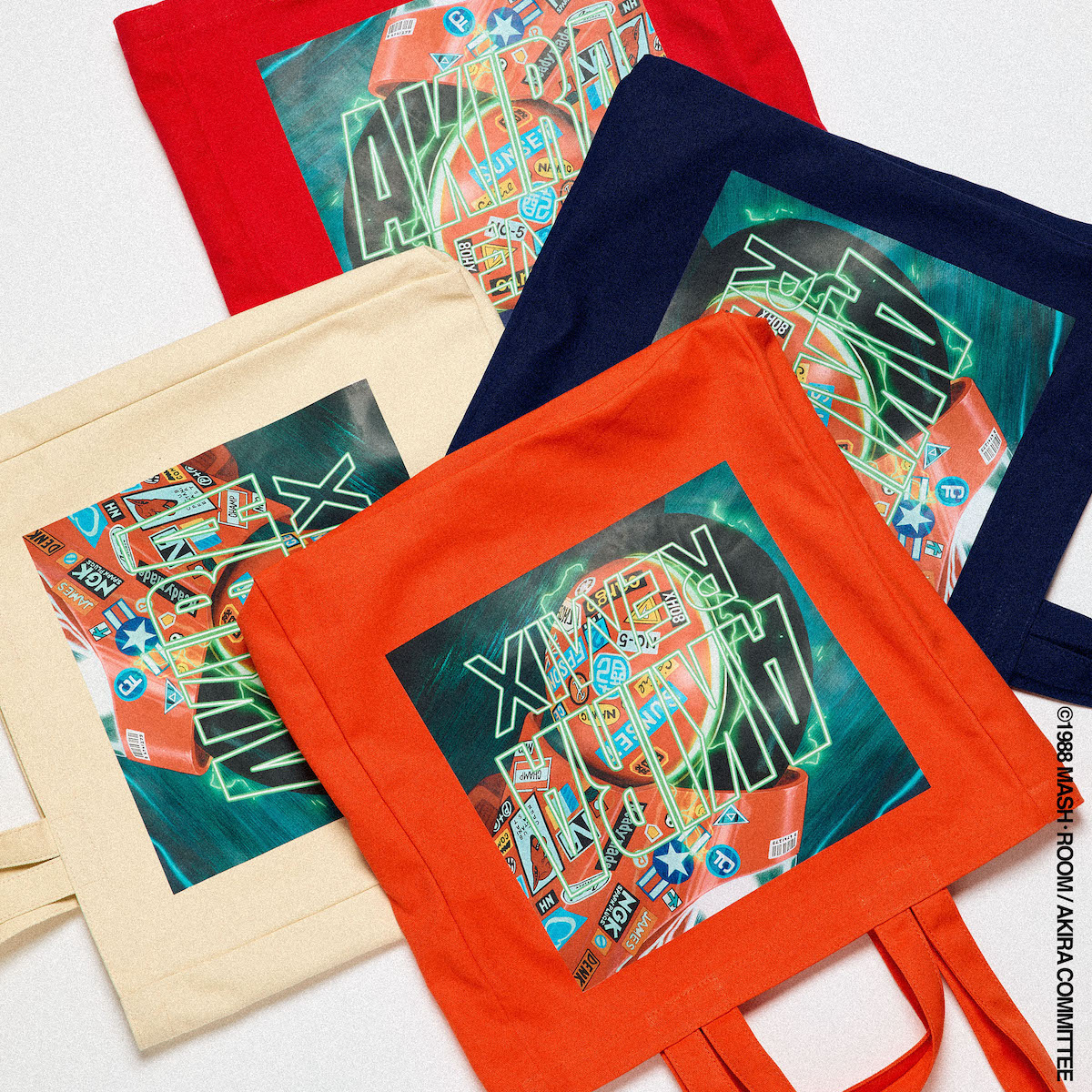 AKIRA REMIX nana-nana Tシャツ 白 XL 【公式通販】