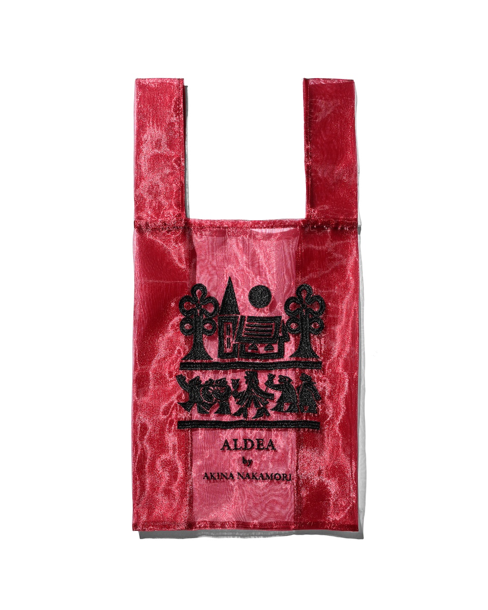 中森明菜の還暦を記念した限定ポップアップが7月16日から伊勢丹新宿店