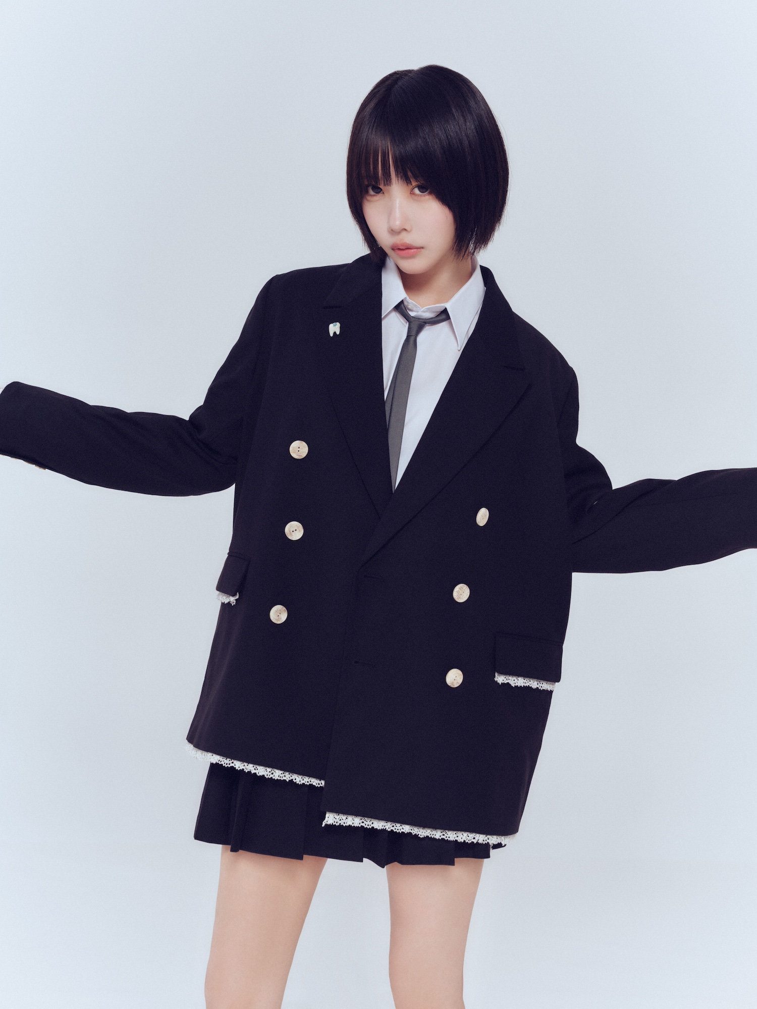 あのちゃんが語る「ファッションブランド『ヘルブラウ（HELL BLAU