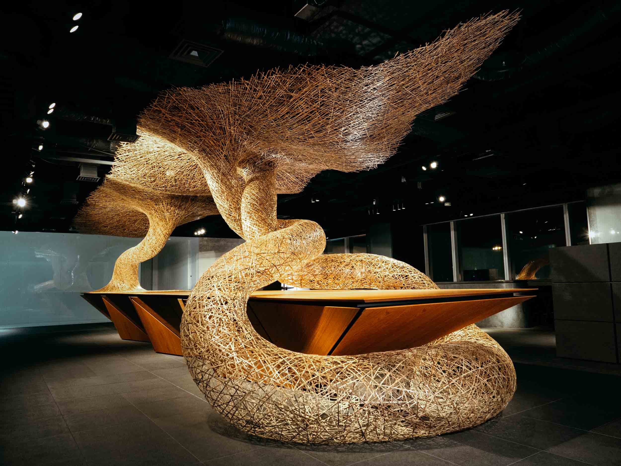 治】『田辺竹雲斎』作・『市川銕琅』合作 蟷螂彫時雨竹獅子口掛