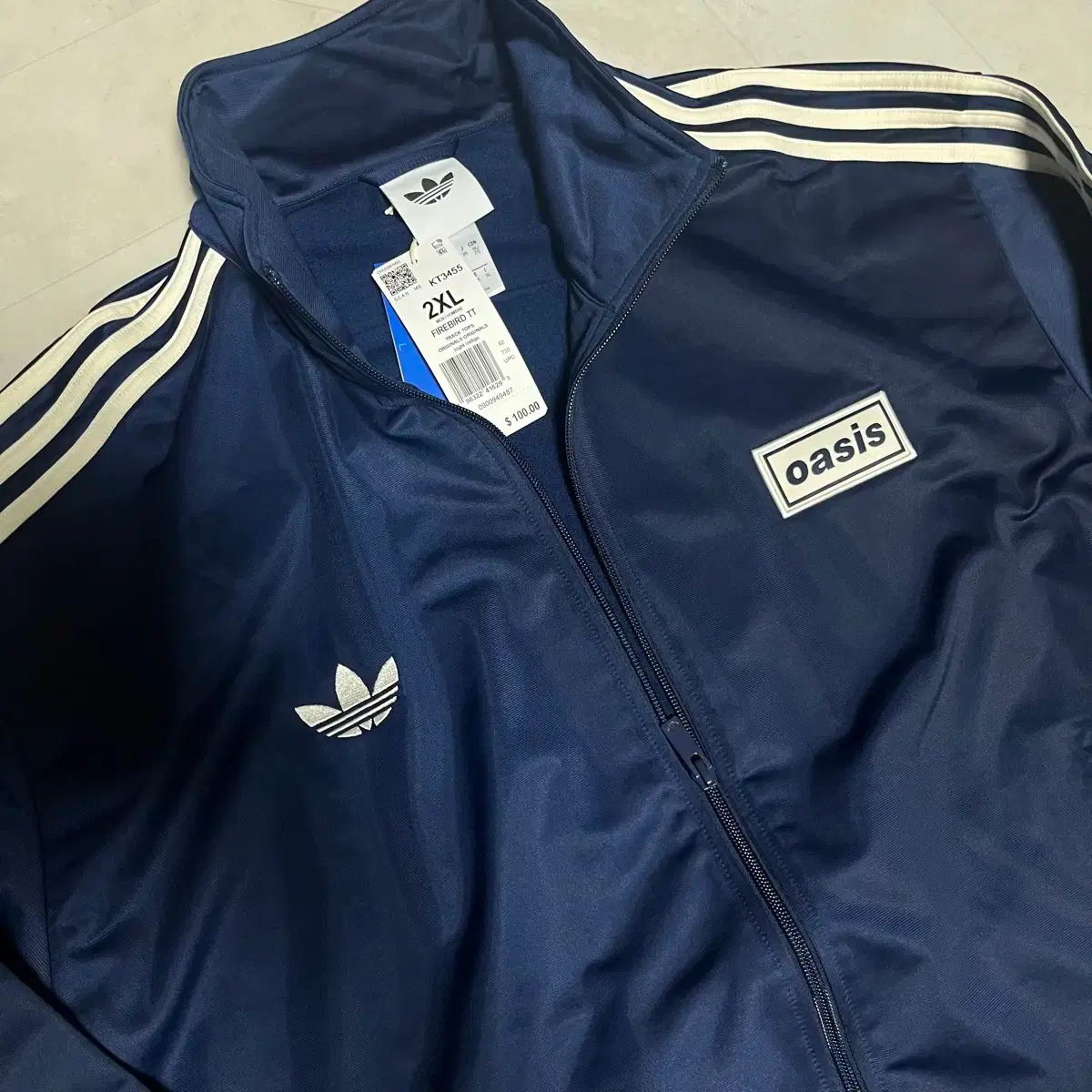 ADIDAS x oasis ツアー ファイヤーバード トラックトップM 日本限定