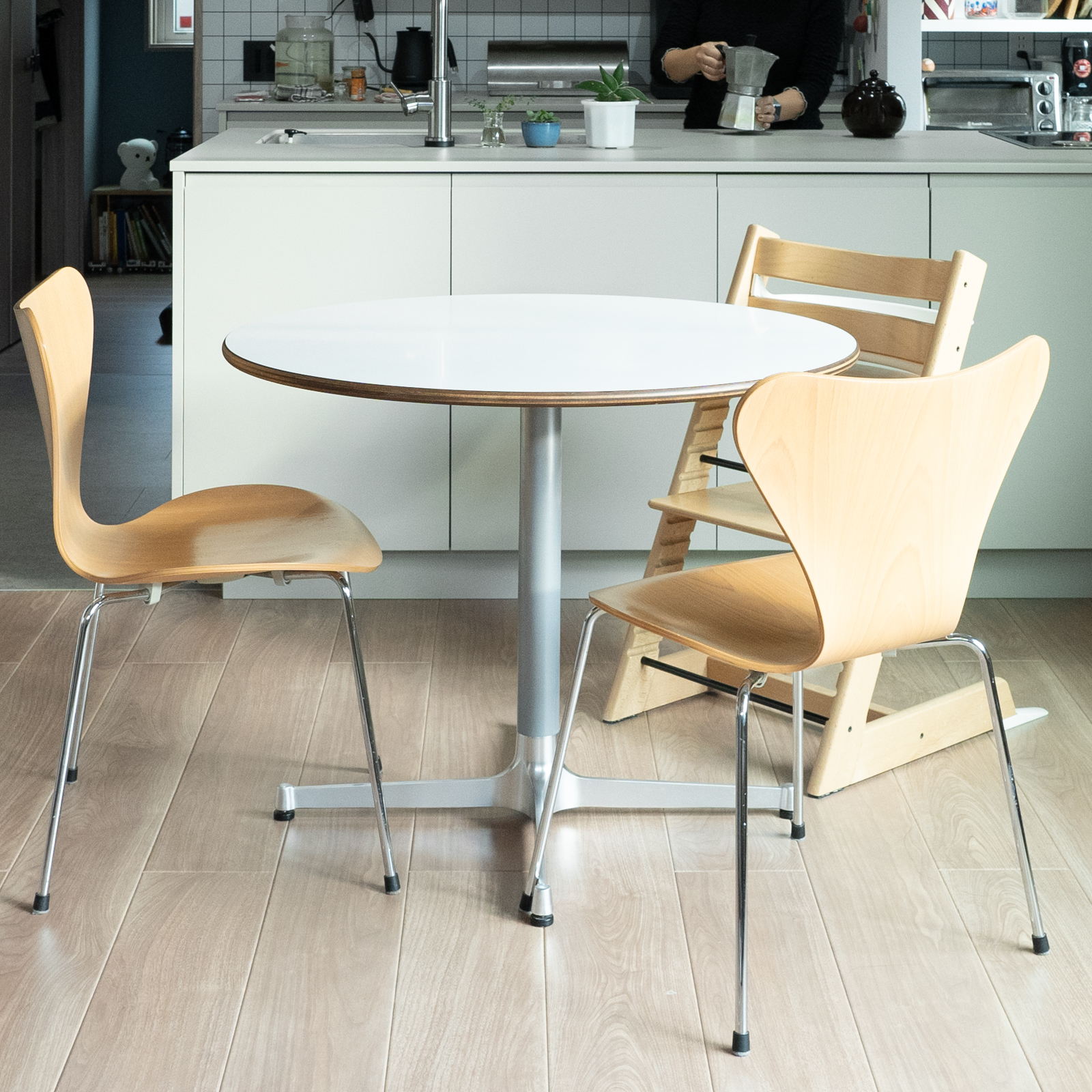 小売 【かける様専用】【値下げ中】D&DEPARTMENT カフェテーブル