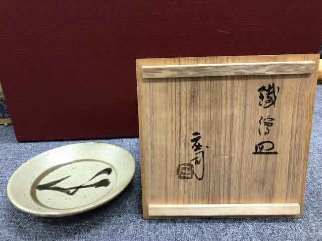 浜田庄司 鉄絵皿 浜田庄司・鉄絵皿を買取り｜戸田 ｜ ブランド