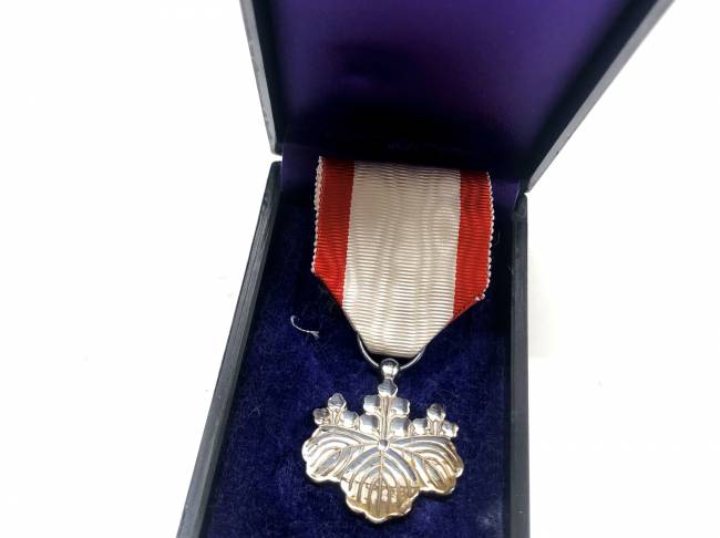 勲八等白色桐葉章 勲八等白色桐葉章 勲記 - 染屋