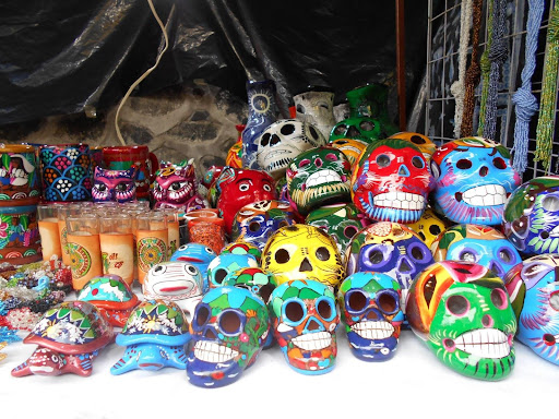 1点もの オアハカ 死者の祭り 骸骨ハート型陶器装飾品