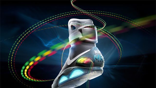 新品 バックトゥザフューチャーⅡ コスチュームシリーズ ライトアップ