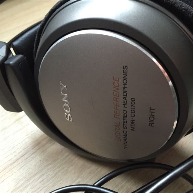 美品 SONY MDR-CD770 ヘッドホン 動作確認 レア 美品 SONY MDR-CD770