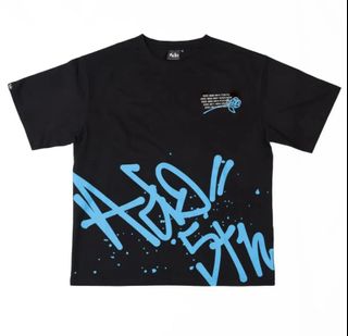 新品】HOTTOPIC Ado Pose Suit Tシャツ XL 海外限定 Ado x Hot Topic