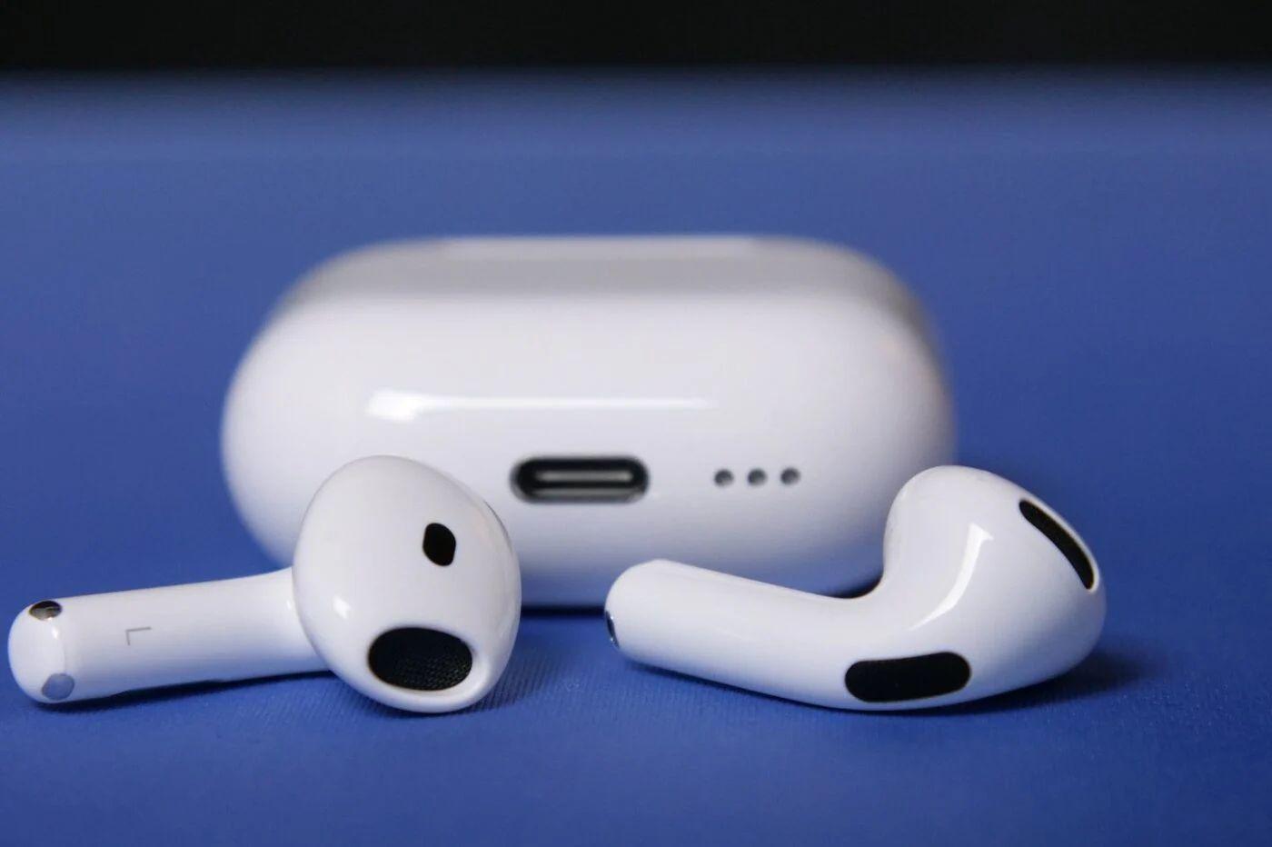 AirPods(第4世代)アクティブノイズキャンセリング搭載モデル AirPods