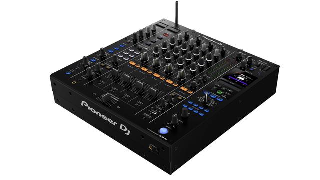 パイオニア｢DJM-A9｣はクラブの新標準ミキサーになるかも | ギズモード