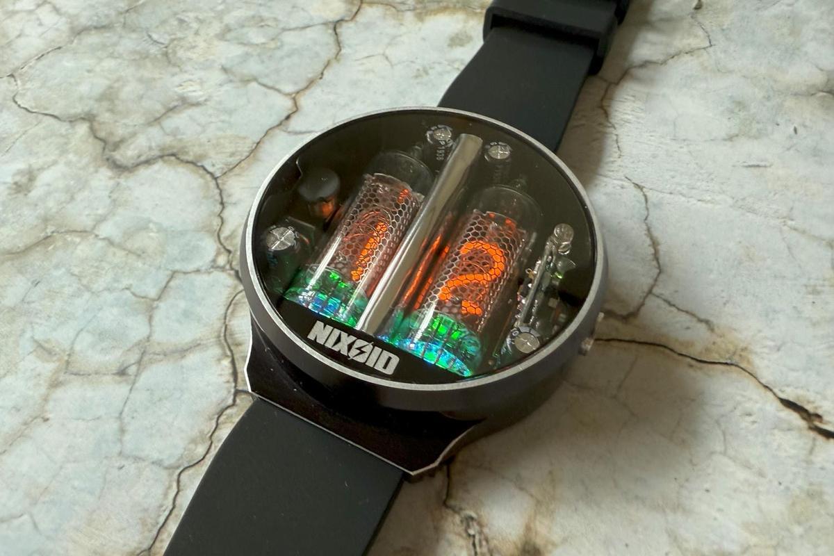 入手困難】ニキシー管時計 IN-14 6本使用 OMNIXIE Nixie 入手困難