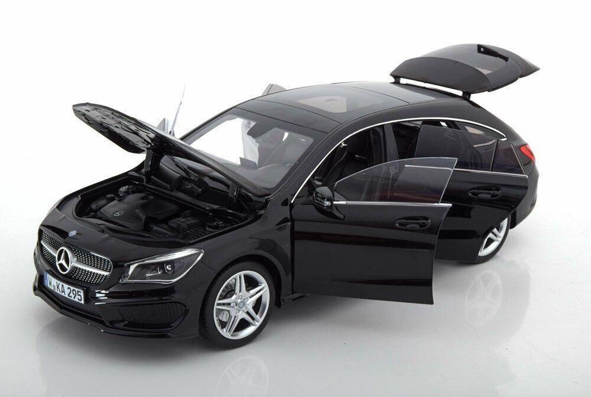 ノレブ 1/18 ベンツ CLA シューティングブレーク ディーラー別注品