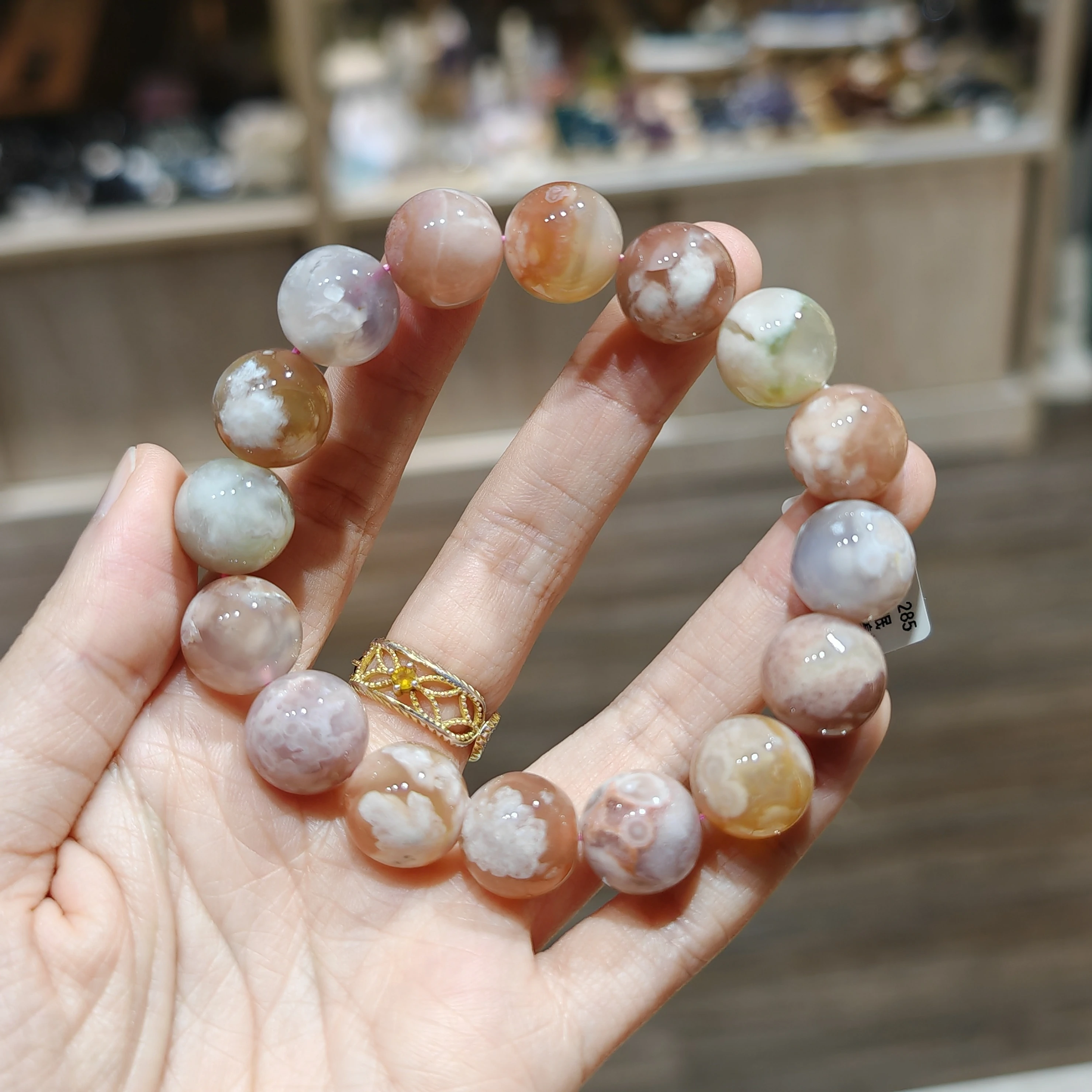 中国古美術・藏區回流・紅肉蓮花三眼天珠・文殊菩薩・天然石・