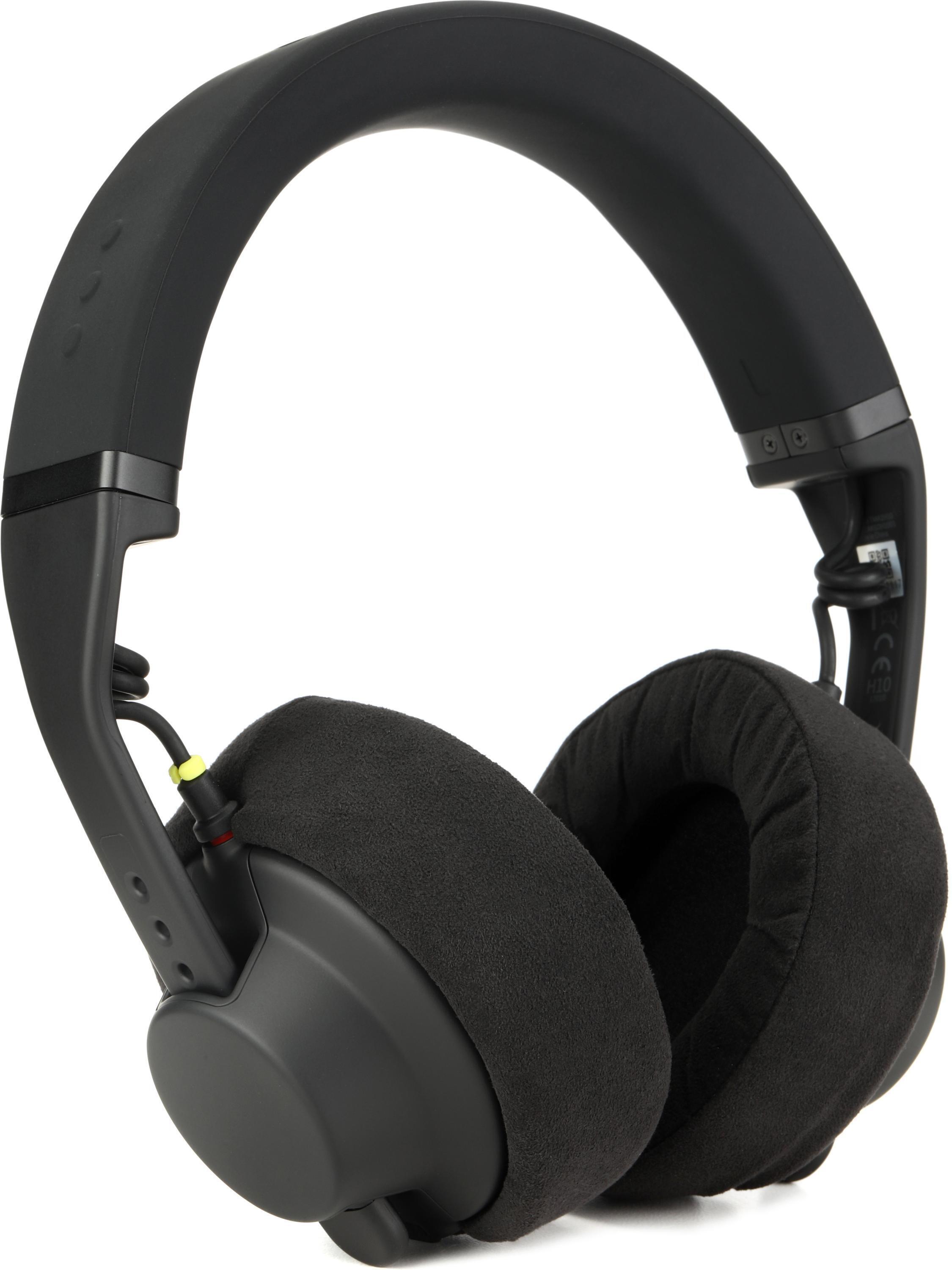 Beats Studio 2.0 - Black | Sweetwater