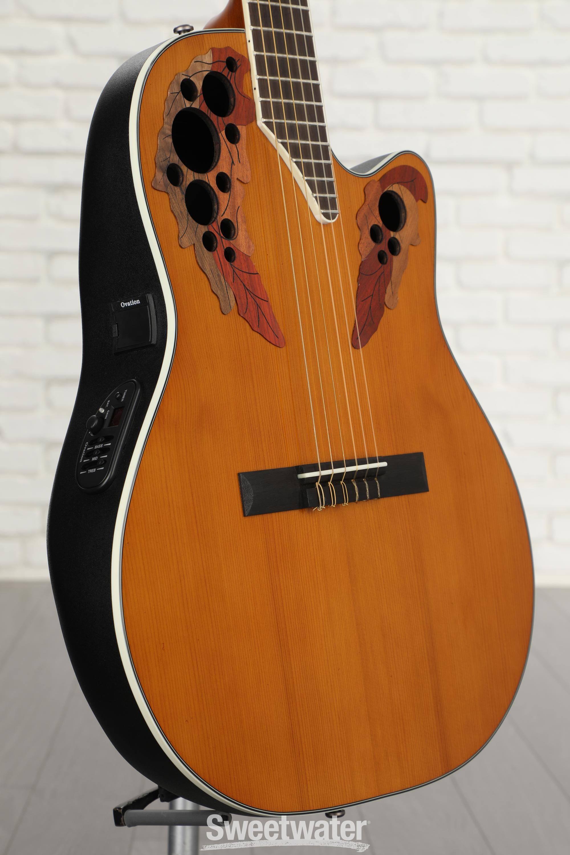 Ovation Celebrity Elite CE44C-4A Mid-depth Classical - Natural