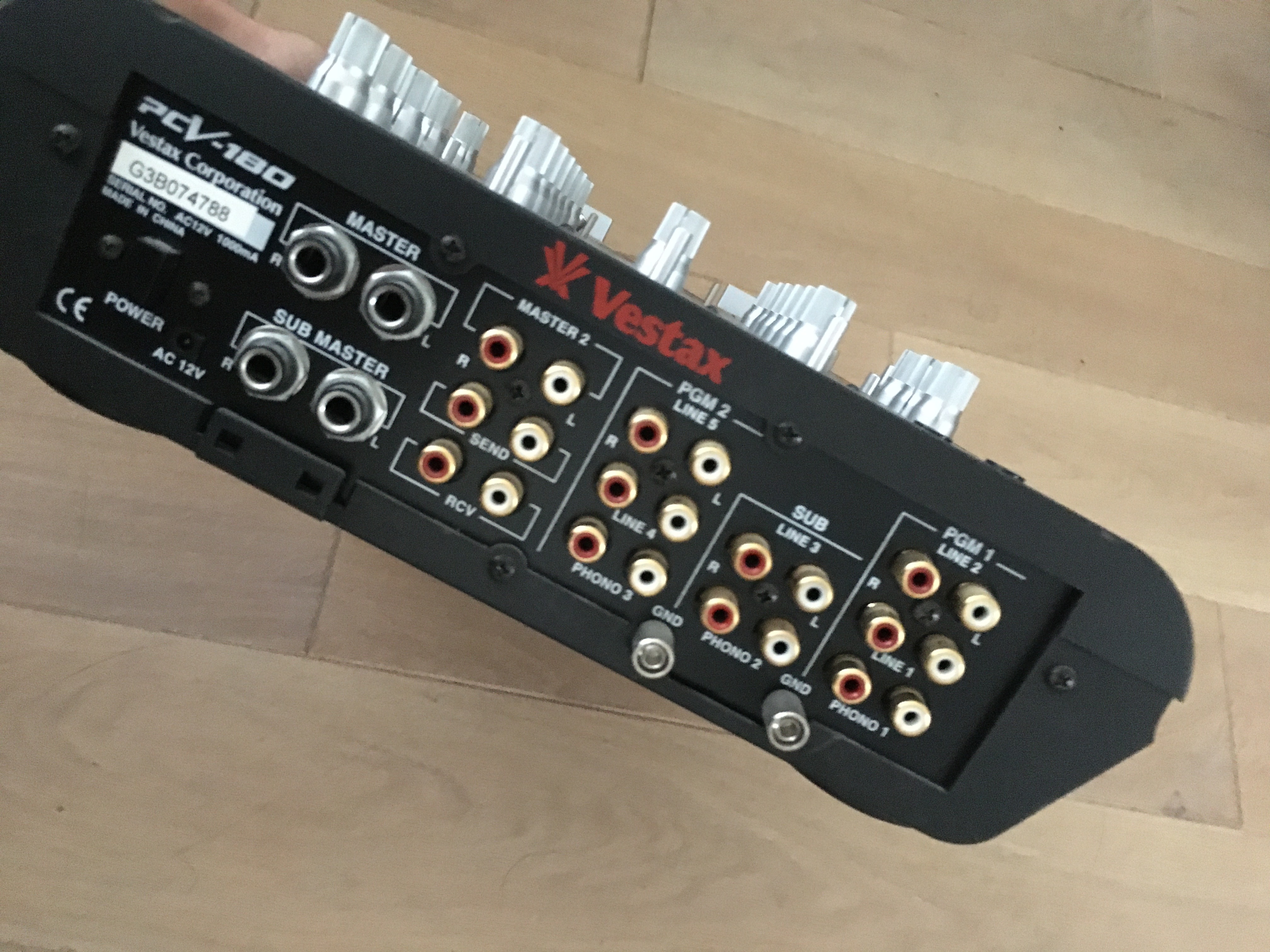 PCV 180 - Vestax PCV 180 - Audiofanzine