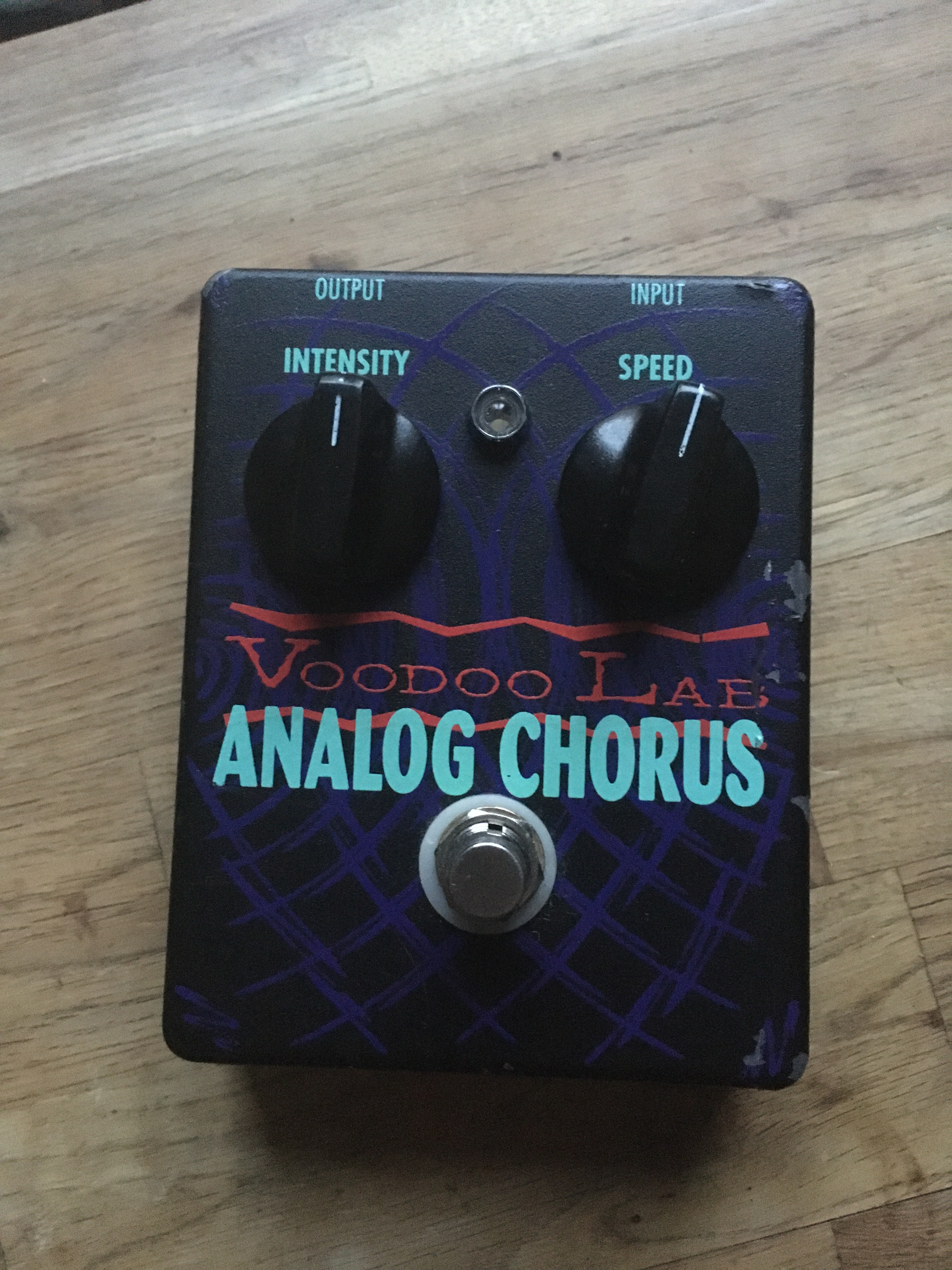 Analog Chorus - Voodoo Lab Analog Chorus - Audiofanzine