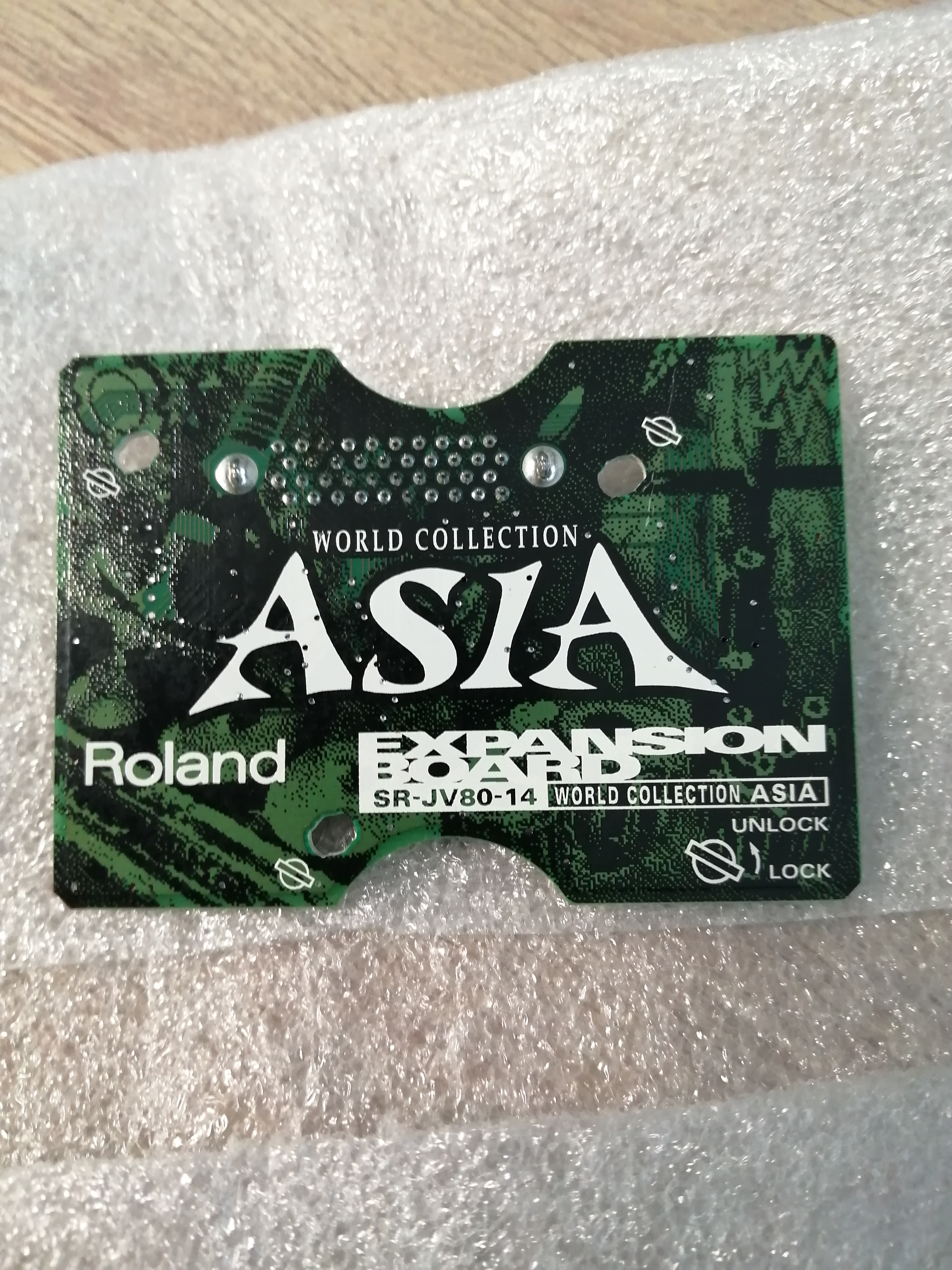 DTM・DAW Roland SR-JV80-14 WORLD COLLECTION ASIA Roland SR-JV80-14