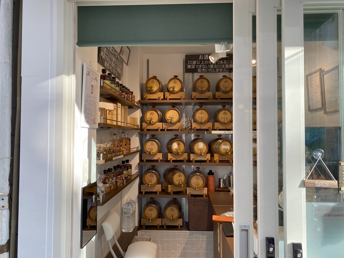 目黒区】自由が丘駅近くにある「名もない蒸留所」、自社が所有する